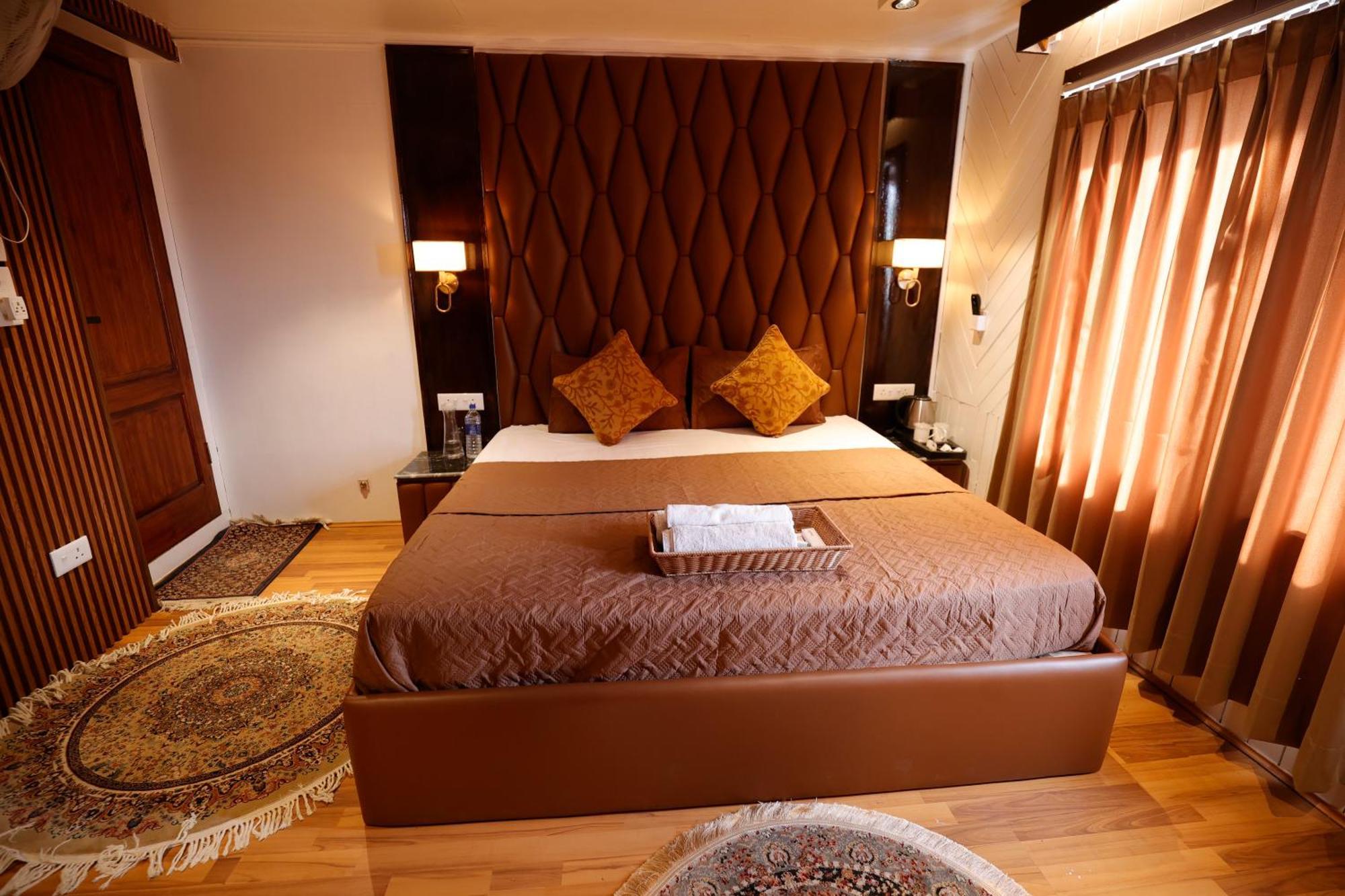 Walisons Peace Resort Pahalgām Екстериор снимка